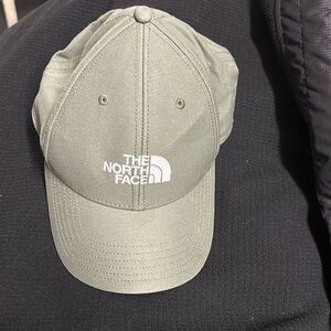 The North Face men hat or unisex green one size